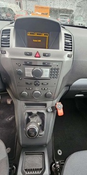 Opel Zafira B 1.9 CDTI ECOTEC 120KM 2007 Opel Zafira Opel Zafira 1.9 CDTI 1.9 Diesel 120KM, zdjęcie 17