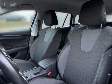 Skoda Octavia IV Liftback 1.0 TSI EVO 110KM 2022 Skoda Octavia DSG Czujniki SmartLink Tempomat Led FV23 Serwis ASO, zdjęcie 9