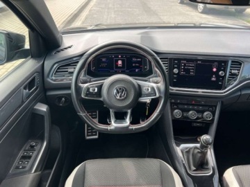 Volkswagen T-Roc I SUV 1.0 TSI 115KM 2018 Volkswagen T-Roc Ledy Nawigacja Virtual Cockpit Aktywny Tempomat Parktroni, zdjęcie 16