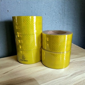 ЛЕНТА СВЕТООТРАЖАЮЩАЯ САМОКЛЕЯЩАЯСЯ ЖЕЛТАЯ НЕОНОВАЯ ПРЕДУПРЕЖДАЮЩАЯ ЛЕНТА 5 м контур