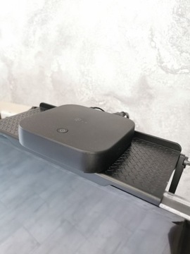 ПОЛКА ДЛЯ ТВ-МОНИТОРА, ДЕРЖАТЕЛЬ ДЕКОДЕРА DVB-T