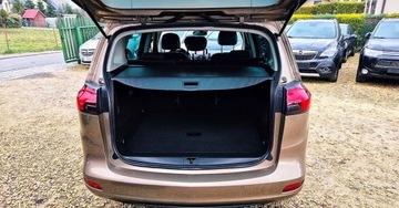 Opel Zafira C Tourer 1.4 Turbo ECOTEC 140KM 2013 Opel Zafira BENZYNA AUTOMAT nawigacja atrakcyjny wyglad OKAZJA 1.4, zdjęcie 33