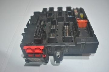 КОРОБКА МОДУЛЯ OPEL VECTRA C 2.0 DTI 13112910