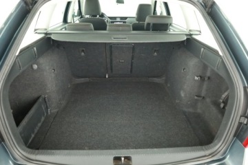 Skoda Octavia III Kombi Facelifting 1.6 TDI 115KM 2019 Skoda Octavia 1.6 TDI, Salon Polska, DSG, VAT 23%, zdjęcie 10