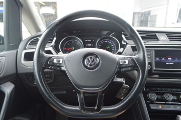 Volkswagen Touran III 1.6 TDI 110KM 2016 Volkswagen Touran 1.6 TDI BMT Comfortline, Serwis ASO, FV VAT MARZA 1.6, zdjęcie 10