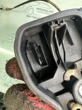 BMW 5 F10 F11 ZÁMEK LEVÝ ZADNÍ 4PIN 7229459