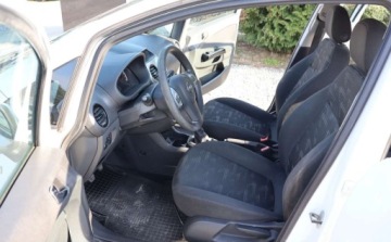 Opel Corsa D Hatchback 5d Facelifting 1.2 Twinport ECOTEC 85KM 2014 Opel Corsa Zadbany, klimatyzacja ,wielof. kierownica, Spalanie 4L 100 Km, zdjęcie 7