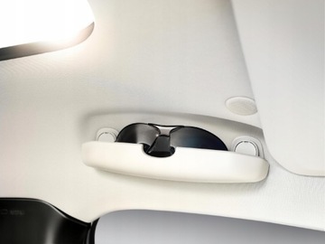VOLVO XC60 II uchwyt pojemnik na okulary OE 128182