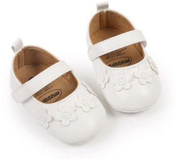 Buciki niemowlęce od 0-6 mscy BUTY NA CHRZEST rozm 18