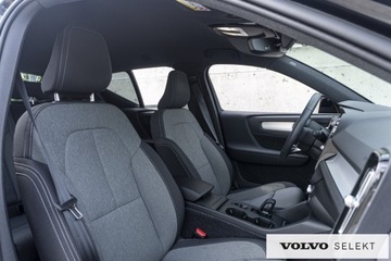 Volvo XC40 2022 Volvo XC 40 Volvo XC40 B3 163KM FV23% - Podgrzewan, zdjęcie 17