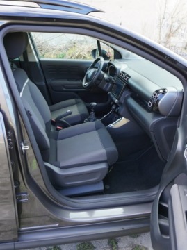 Citroen C3 Aircross  I Crossover Facelifting 1.2 PureTech 110KM 2023 Citroen C3 Aircross wersja po Liftingu Szklany, zdjęcie 14