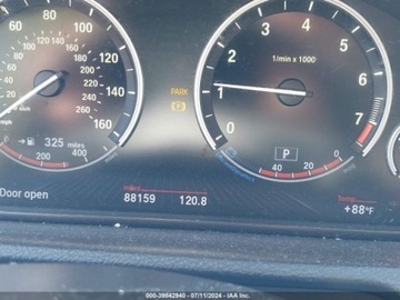 BMW Seria 5 F10-F11 2013 BMW Seria 5 2013 BMW 5 Series Gran Turismo 5dr 535i xDrive Gran Turismo AWD, zdjęcie 6