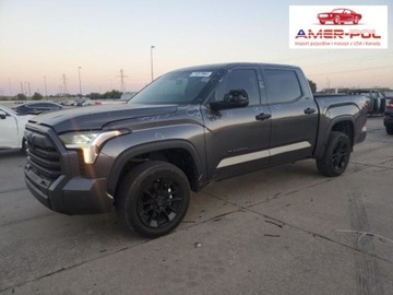 Toyota Tundra II 2022 Toyota Tundra 2022, 3.4L, 4x4, CREWMAX SR, po gradobiciu 3.4 Benzyna 389KM