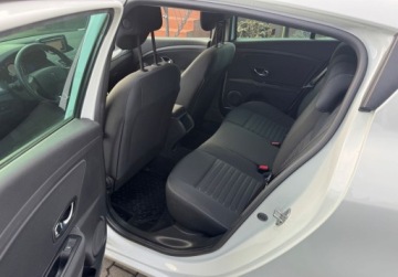 Renault Megane III Hatchback Facelifting 2013 1.6 16V 110KM 2014 Renault Megane 1.6 110KM R-link Climatronic Navi Serwis Bezwypadkowy Dla w, zdjęcie 25