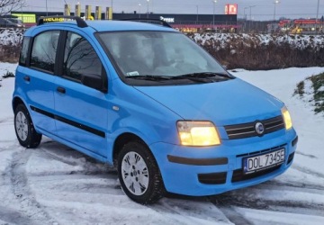 Fiat Panda II Hatchback 5d 1.2 8v 60KM 2003 Fiat Panda Fiat Panda 1.2 Dynamic Plus 1.2 Benzyna 60KM, zdjęcie 1