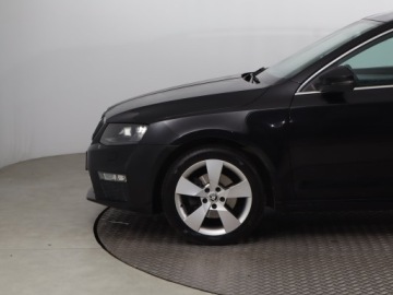 Skoda Octavia III Kombi 2.0 TDI CR DPF 150KM 2015 Skoda Octavia 2.0 TDI, DSG, Xenon, Bi-Xenon, zdjęcie 14