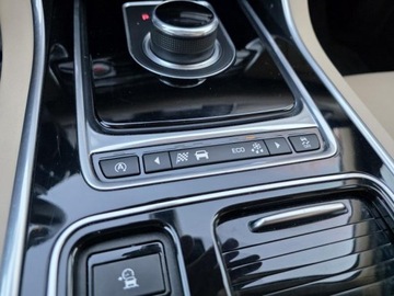 Jaguar XF II Sedan 3.0 V6 340KM 2017 JAGUAR XF V6 3.0l benzyna 340KM Bezwypadkowy Pedantycznie zadbany, zdjęcie 20