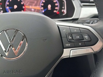 Volkswagen Passat B8 Variant Facelifting 1.5 TSI EVO 150KM 2023 Volkswagen Passat reflektory LED kamera nawigacja tempomat aktywny FV, zdjęcie 18
