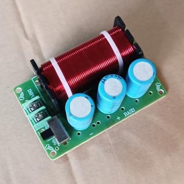 Zwrotnica audio subwoofera WEAH 200 W z czystym basem