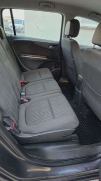 Opel Zafira C Tourer 2.0 CDTI ECOTEC 130KM 2012 Opel Zafira 2,0 diesel 131 KM klima zarejestrowany 7 osobowy 2.0 Diesel, zdjęcie 17