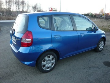 Honda Jazz II 1.4 83KM 2007 Honda Jazz 1.3 83 KM , niski przebieg , ekonomiczne , BEZAWARYJNE, zdjęcie 4