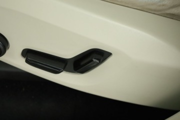 Volvo XC90 II SUV 2.0 D5 235KM 2017 Volvo XC90 D5 AWD, Salon Polska, 1. Właściciel, zdjęcie 8