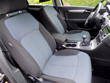 Volkswagen Passat B7 Variant 1.6 TDI CR DPF BlueMotion 105KM 2012 VOLKSWAGEN PASSAT 1,6 TDi 105 KM, zdjęcie 14