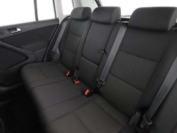 Volkswagen Tiguan I SUV Facelifting 1.4 TSI BlueMotion 122KM 2014 Volkswagen Tiguan navi klima auto grzane fotele, zdjęcie 16