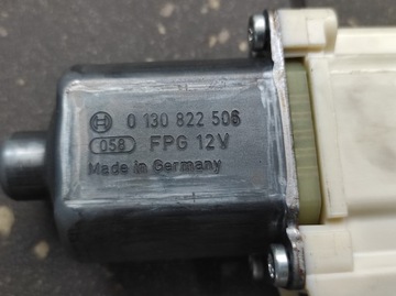 MOTOREK OKNO LEVÝ PŘEDNÍ MERCEDES W222 A2229060601