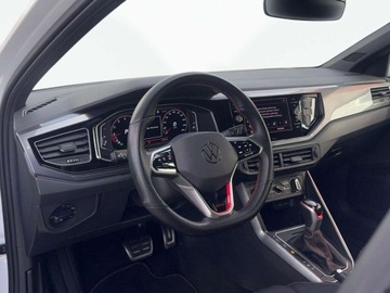 Volkswagen Polo VI GTI Facelifting 2.0 TSI 207KM 2022 Volkswagen Polo Polo GTI 2.0 TSI, IQ Drive, ACC, APP, Grzane fotele 2.0, zdjęcie 8