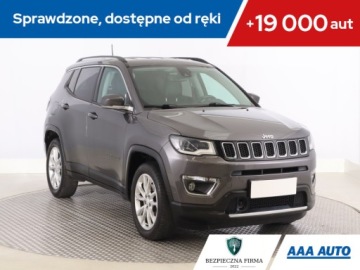 Jeep Compass II SUV Facelifting 1.3 GSE T4 150KM 2021 Jeep Compass 1.3 T-GDI, Salon Polska