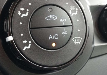 Ford Fiesta VII Hatchback 3d Facelifting 1.25 82KM 2015 Ford Fiesta Zarejestrowany - ubezpieczony - benzyna - 1,2 - 82 KM 1.2 82KM, zdjęcie 33