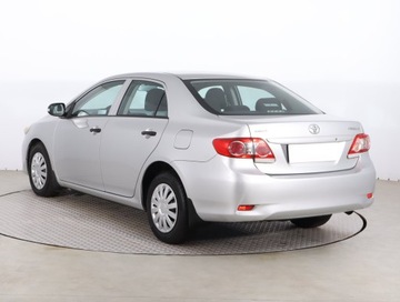 Toyota Corolla X Sedan Facelifting 1.4 D-4D 90KM 2013 Toyota Corolla 1.4 D-4D, Salon Polska, Klima, zdjęcie 3