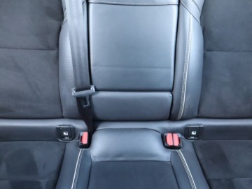 Volvo XC60 II Crossover D4 190KM 2018 Volvo XC60 D4, 187 KM, Automat, Skóra, Navi, zdjęcie 9