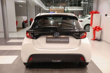 Toyota 2023 Toyota Yaris Hybrid 1.5 Comfort 1.5 Hybryda 92KM, zdjęcie 4