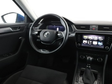 Skoda Superb III Kombi Plug-In Hybrid 1.4 TSI Plug-In-Hybrid 218KM 2022 Škoda Superb Skoda Superb FV23 full led navi pdc, zdjęcie 16