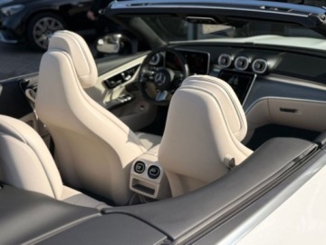 Mercedes CLE 2024 Mercedes-Benz CLE 300 4 MATIC AMG Night CabrioDigital LightKamera 360Burme, zdjęcie 32