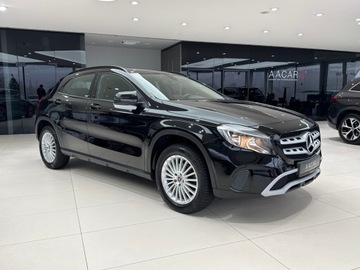 Mercedes GLA I Off-Roader Facelifting 1.6 180 122KM 2019 Mercedes-Benz GLA 180 180 7G-DCT / CarPlay/Android, zdjęcie 4