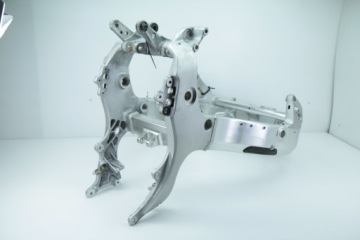 SUZUKI GSX-R 1300 HAYABUSA 99-07 РАМА + ДОКУМЕНТЫ