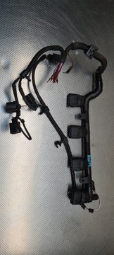 AUDI A4 B7 2.0 TFSI WIĄZKA WTRYSKÓW