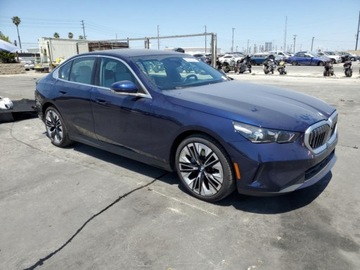 BMW Seria 5 G90-91 2024 BMW Seria 5 OD UBEZPIECZALNI 2.0 Benzyna 255KM, zdjęcie 2