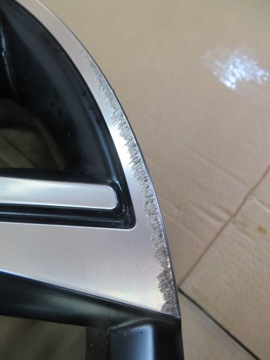 ДИС RENAULT CLIO V 403008911R 7JX17 ET37