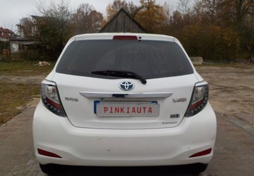 Toyota Yaris III Hatchback 5d Hybrid 100 74KM 2013 Toyota Yaris Okazja 1.5 Hybryda 75KM, zdjęcie 11