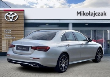 Mercedes Klasa E W214 Sedan 2.0 220d 197KM 2023 Mercedes-Benz Klasa E 220 d 4Matic 9G-TRONIC Avantgarde 2.0 Diesel 197KM, zdjęcie 6