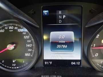 Mercedes GLC C253 2018 Mercedes-Benz GLC 2018 r., 2,0L 300 4MATIC 2.0 Benzyna 241KM, zdjęcie 6