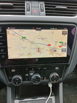 Skoda Octavia III RS Kombi Facelifting 2.0 TDI 184KM 2018 Skoda Octavia 2,0TDI 150KM/184KM 2018r, zdjęcie 13