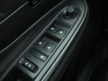 Opel Mokka I SUV 1.4 Turbo ECOTEC 140KM 2016 Opel Mokka 1.4 Turbo, Salon Polska, Automat, zdjęcie 21