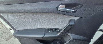 Seat Leon IV Hatchback 1.5 EcoTSI 130KM 2021 Seat Leon Polski Salon , I wlasciciel , serwis , opony zimowe , 1.5 130KM, zdjęcie 17
