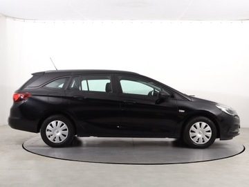Opel Astra K Sports Tourer 1.6 CDTI 110KM 2017 Opel Astra 1.6 CDTI, Klima, Tempomat, Parktronic, zdjęcie 5