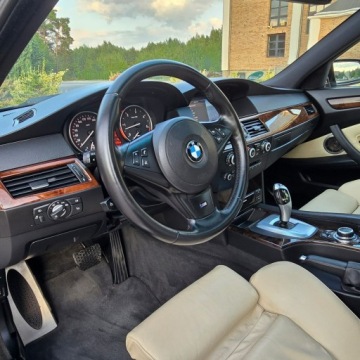 BMW Seria 5 E60 Sedan 530 d 235KM 2009 BMW 530 Seria 5 E60/E61 3.0 530d Diesel, zdjęcie 29